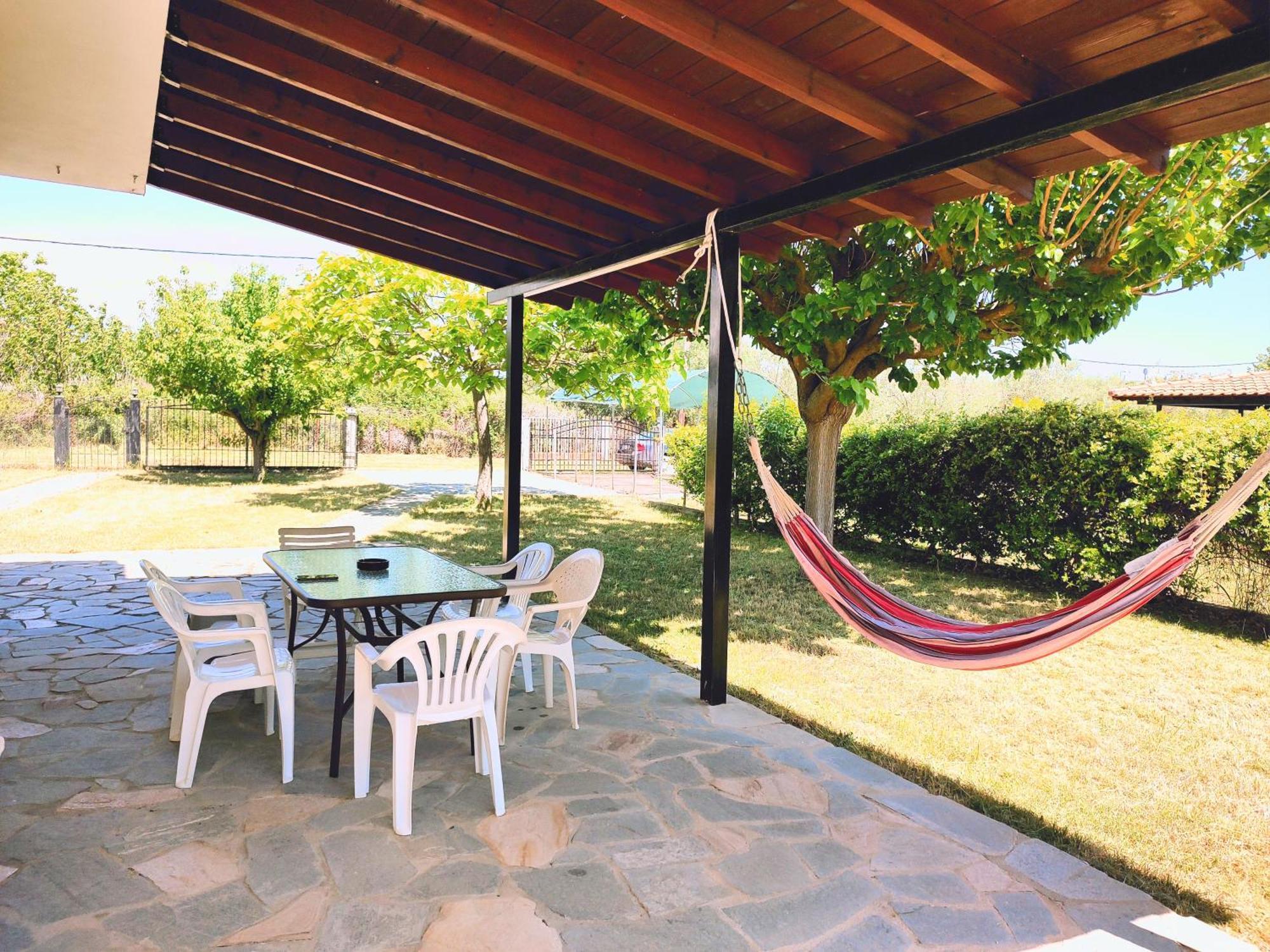 Kerasies Home Karianí Exterior foto